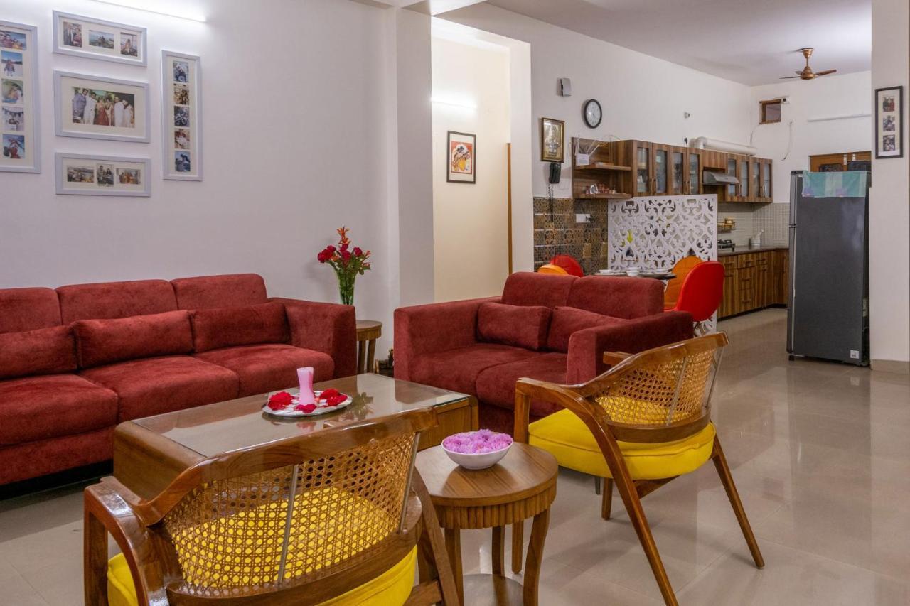 Villa Woodside Meadows By Veo - Part Of Stayvista Kasauli Exteriör bild